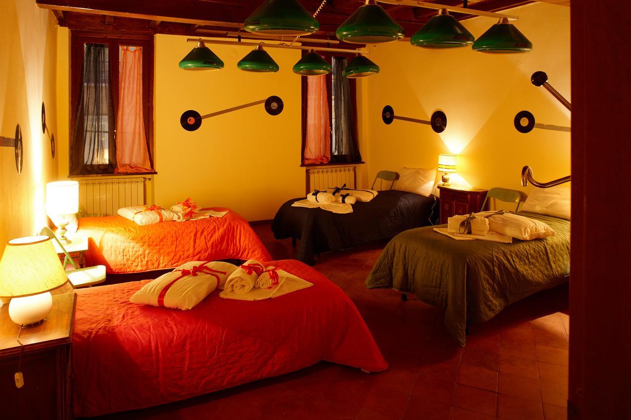 Mantua Hostal Екстер'єр фото
