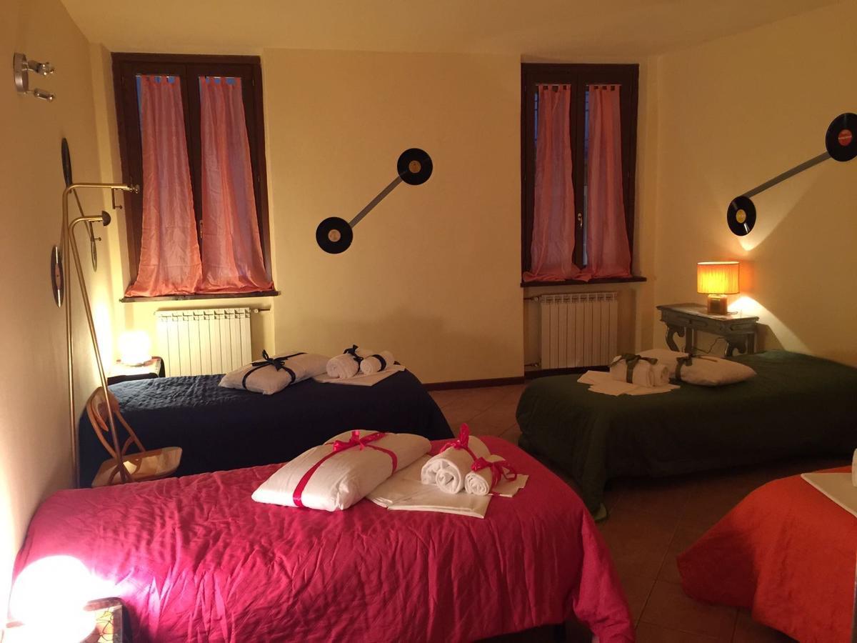 Mantua Hostal Екстер'єр фото